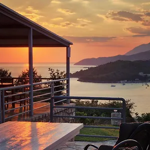 Belvedere Hotel&suites Apartment Himarë