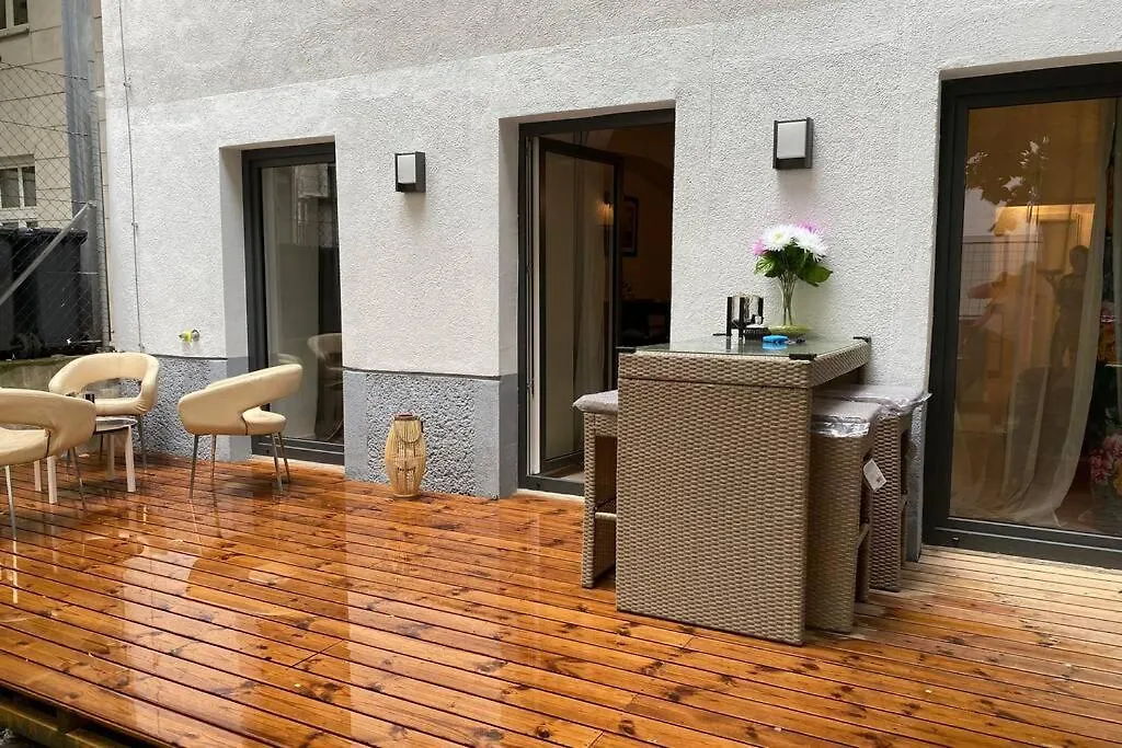 Atelier - Apartment With Garden Viena Austria