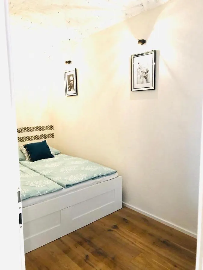Atelier - Apartment With Garden فيينا النمسا