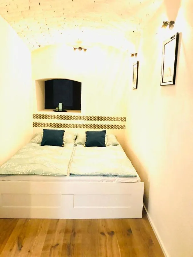 Atelier - Apartment With Garden فيينا النمسا